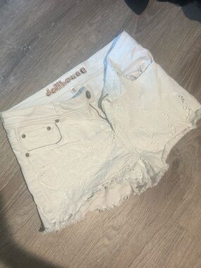 Dollhouse White Embroidered Lace Denim Shorts